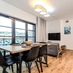 Apartament Platinium Dwie Motlawy River View, Gdańsk